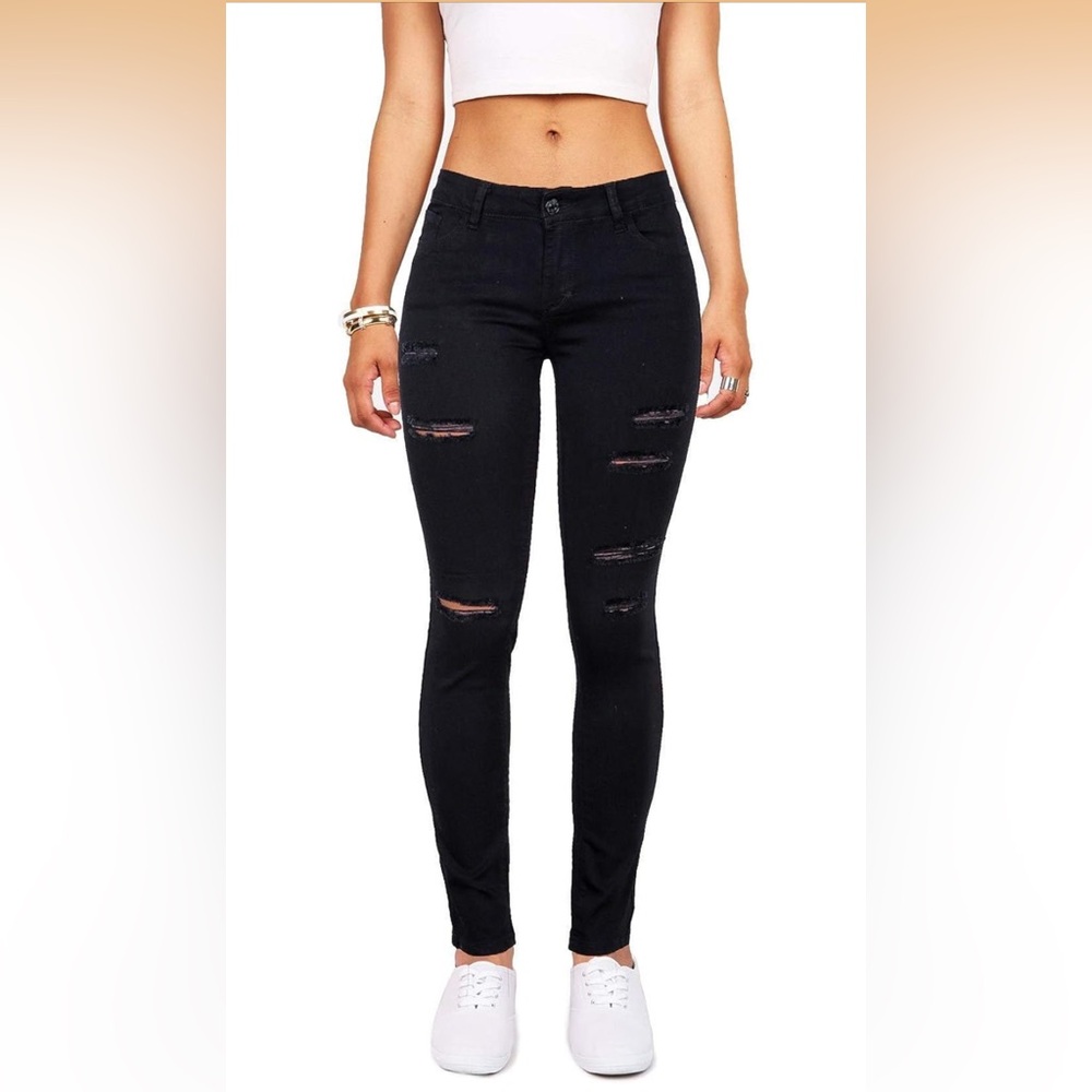 Black Distressed Stretchy Women's Jeans, Size 14